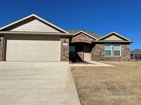 612 Horse Run, Calera, OK 74730