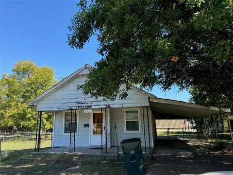 407 S Taft Avenue, Okmulgee, OK 74447