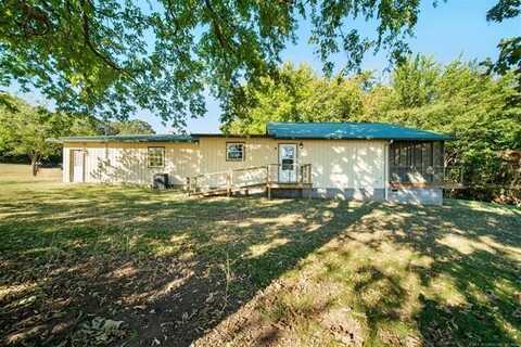 92 N 4395 Road, Pryor, OK 74361