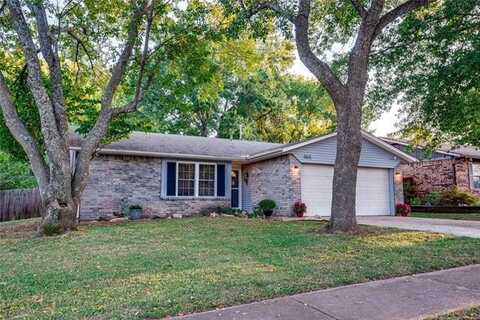 305 E Vicksburg Street, Broken Arrow, OK 74011