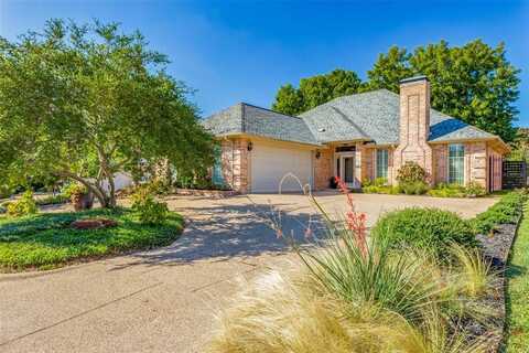 6968 Allen Place Drive, Fort Worth, TX 76116