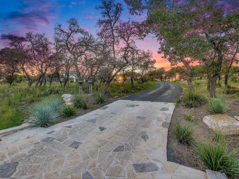 3024 Boot Ranch Circle, Fredericksburg, TX 78624