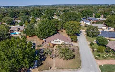 2801 Pyramid Circle, Denison, TX 75020