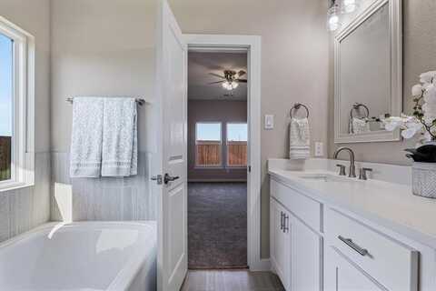430 Cirrus Circle, Muenster, TX 76252