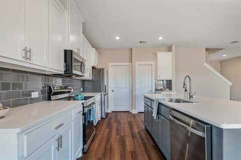 430 Cirrus Circle, Muenster, TX 76252
