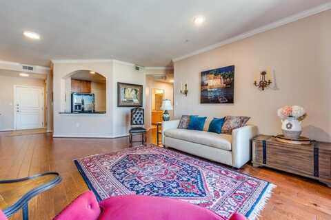 330 Las Colinas Boulevard E, Irving, TX 75039