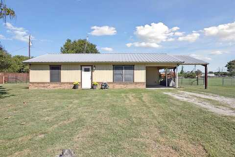 1305 Hutchins Lane, Reno, TX 76082