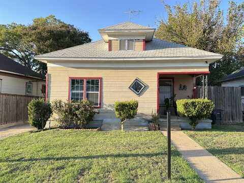 1107 E Allen Avenue, Fort Worth, TX 76104