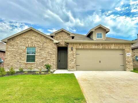 9625 Austin Hollow Road, Fort Worth, TX 76036