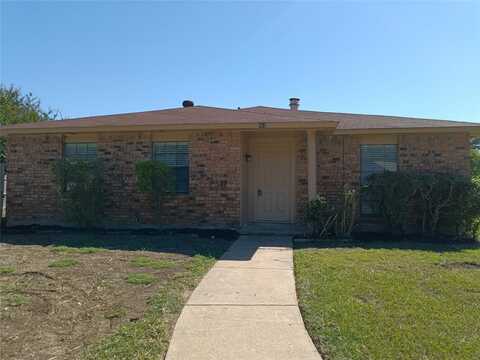 652 Randa Lane, DeSoto, TX 75115