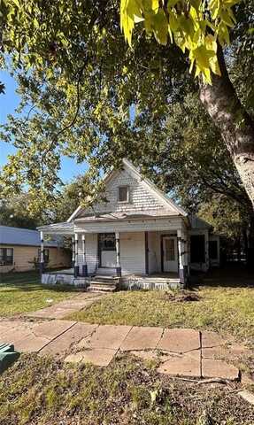 1017 E Jones Street, Sherman, TX 75090