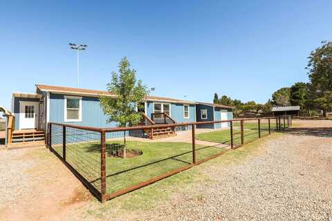 808 Clayton LN, Tularosa, NM 88352