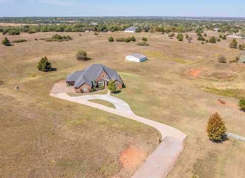 9901 Abby Lane, Yukon, OK 73099