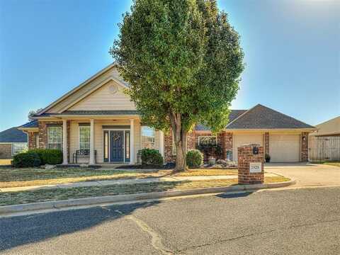 3928 Taylor Lane, Yukon, OK 73099