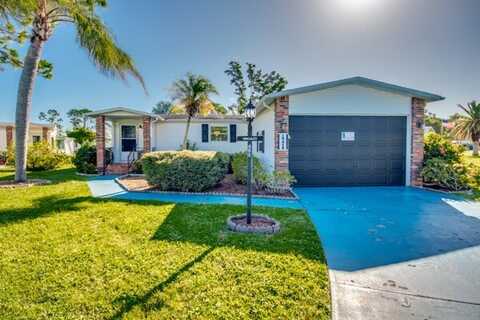 19458 Rolling Hills Ct., North Fort Myers, FL 33903