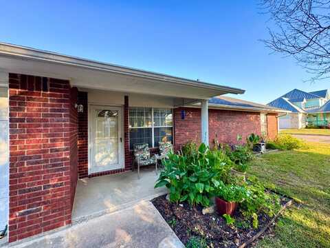 1486 S Lowry, Atoka, OK 74525