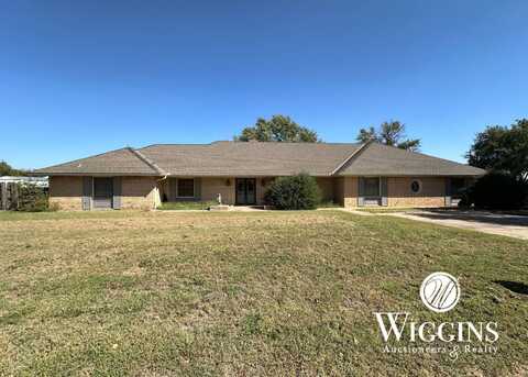 1020 Hadwiger Dr., Cherokee, OK 73728