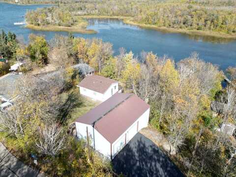 300 Lake Metigoshe Park, Bottineau, ND 58318