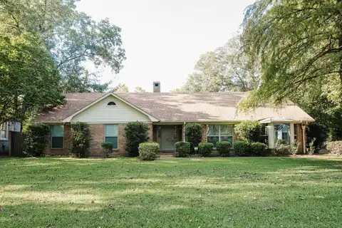 300 Riverside Drive, Greenwood, MS 38930