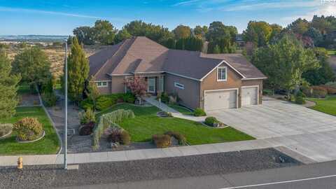 1382 Country Ridge Drive, Richland, WA 99352