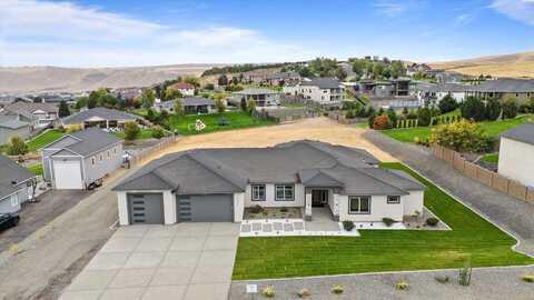 82503 E Wallowa RD, Kennewick, WA 99338