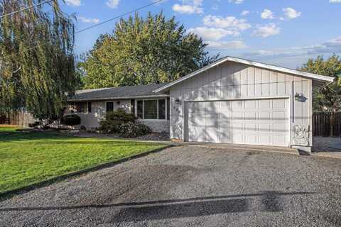 408 W 36th Ave, Kennewick, WA 99337