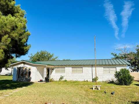 115 S Moss Lake Rd, Big Spring, TX 79720