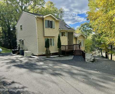 2221 Sky High Drive, Bartonsville, PA 18321