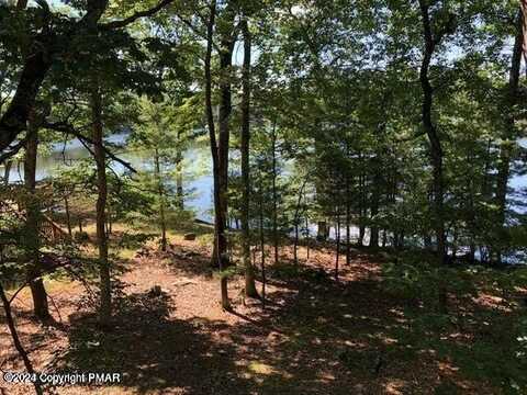 Mountain Lake Drive, Dingmans Ferry, PA 18328