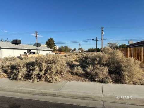 Commercial AVE, Ridgecrest, CA 93555