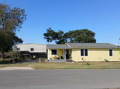 404 E Concho, ROCKPORT, TX 78382