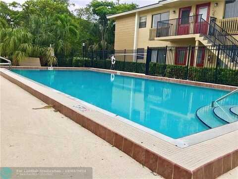 2631 Riverside Dr, Coral Springs, FL 33065