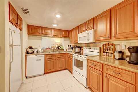 834 NW 91st Ter, Plantation, FL 33324