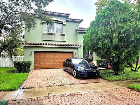 1060 NW 184th Terrace, Pembroke Pines, FL 33029