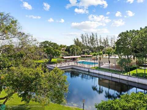 5750 NW 64th Ave, Tamarac, FL 33319