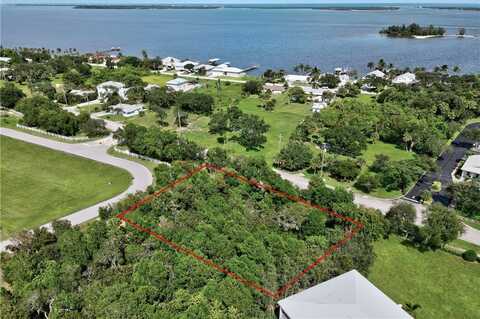 7705 Grand Oak Circle, Sebastian, FL 32958