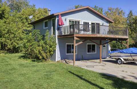 463 RAINBOW BEACH Road, NEENAH, WI 54956