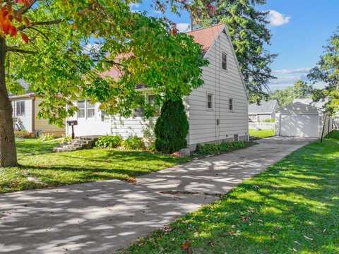 420 W 6TH Avenue, OSHKOSH, WI 54902