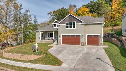 4715 Oakwood Hills Parkway, Eau Claire, WI 54701