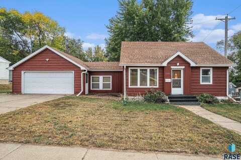 1601 E 12th St, Sioux Falls, SD 57103