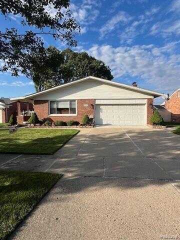 26668 LAWRENCE Drive, Dearborn Heights, MI 48127