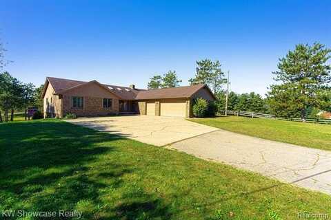 6575 RIDGEWOOD Road, Clarkston, MI 48346