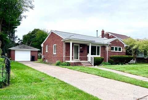 8156 BUCKINGHAM Avenue, Allen Park, MI 48101