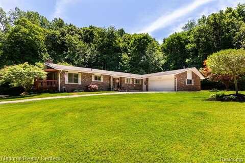 7797 BIRCKLAN Drive, Canton, MI 48187