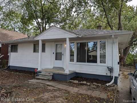 8134 HUDSON Avenue, Warren, MI 48089