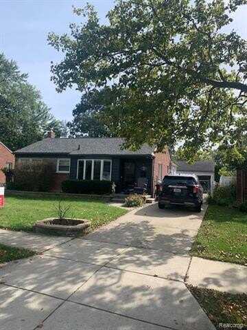 23066 ENGLEHARDT Street, Saint Clair Shores, MI 48080