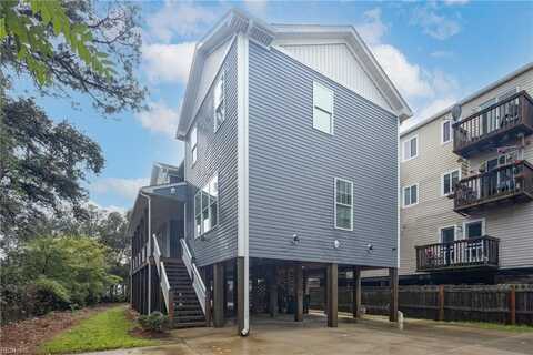 831 Little Bay Avenue, Norfolk, VA 23503