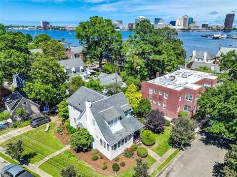 550 Elizabeth Place, Portsmouth, VA 23704