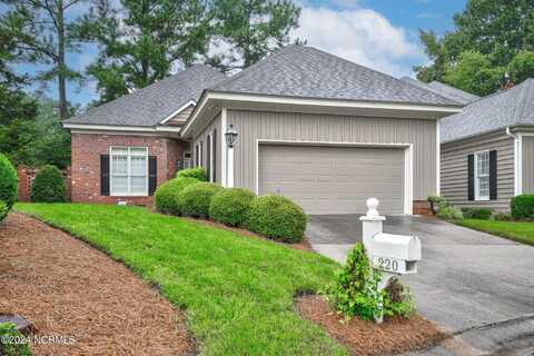 220 Cobblestone Court, Rocky Mount, NC 27804