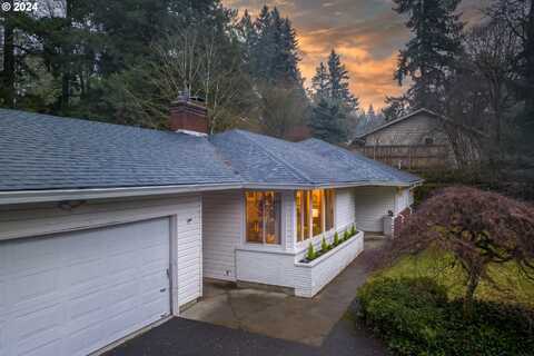 18100 BRYANT RD, Lake Oswego, OR 97034